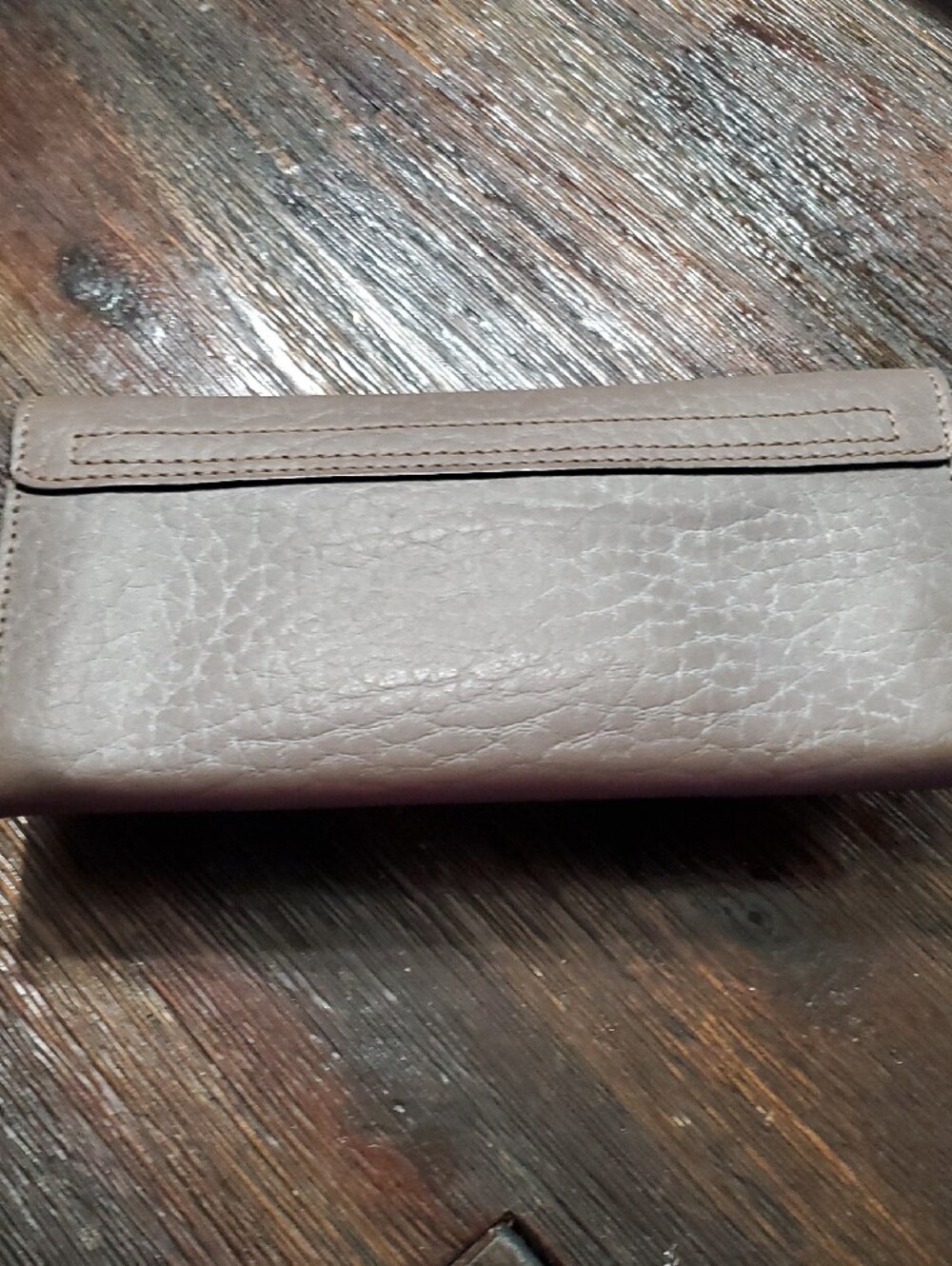 Chloe Taupe Leather Envelope Wallet with Gold-Tone Clasp - Picture 2 of 13